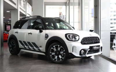 Mini Cooper Countryman SE All4 Untamed Edition 2024 - Nanuq White on Lounge Black