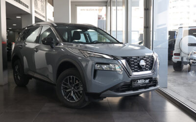 Nissan X-Trail S 2025 - Nardo Grey with Black Roof on Charcoal Grey & Black